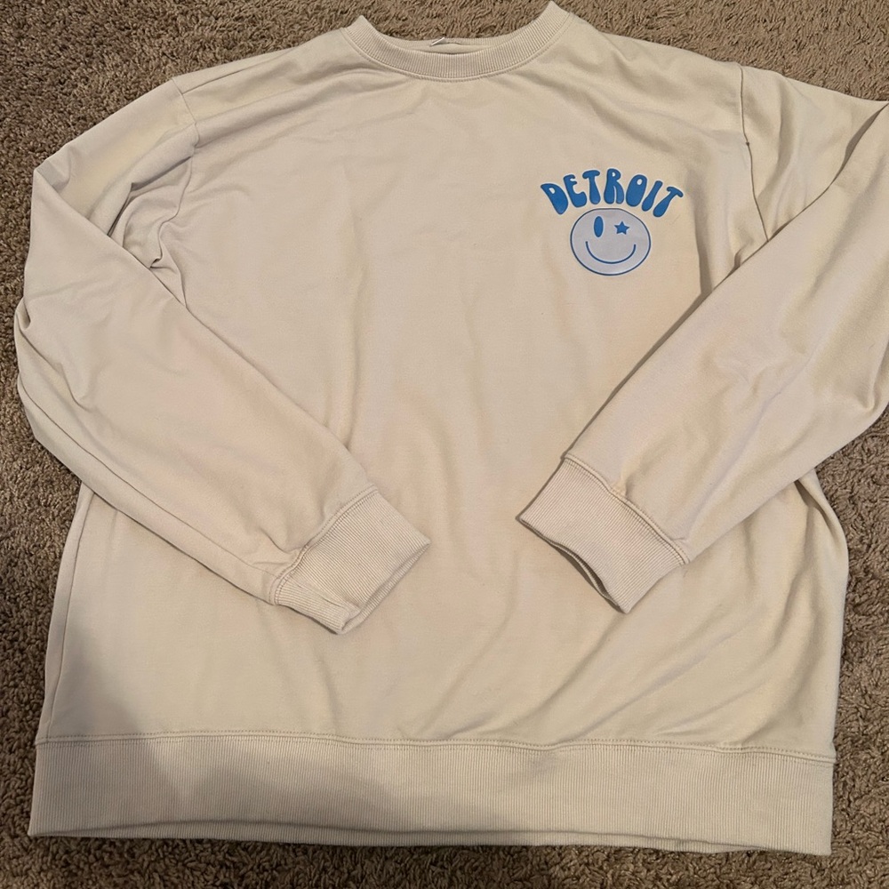 Graphic sweat shirt